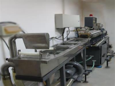 擠出試驗機